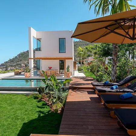 Serenity On The Cliff With Climatized Pool * El Sauzal