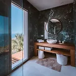 וילה Serenity On The Cliff With Climatized Pool