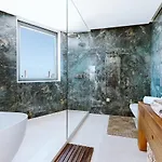 Serenity On The Cliff With Climatized Pool וילה *