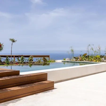 Vila Serenity On The Cliff With Climatized Pool